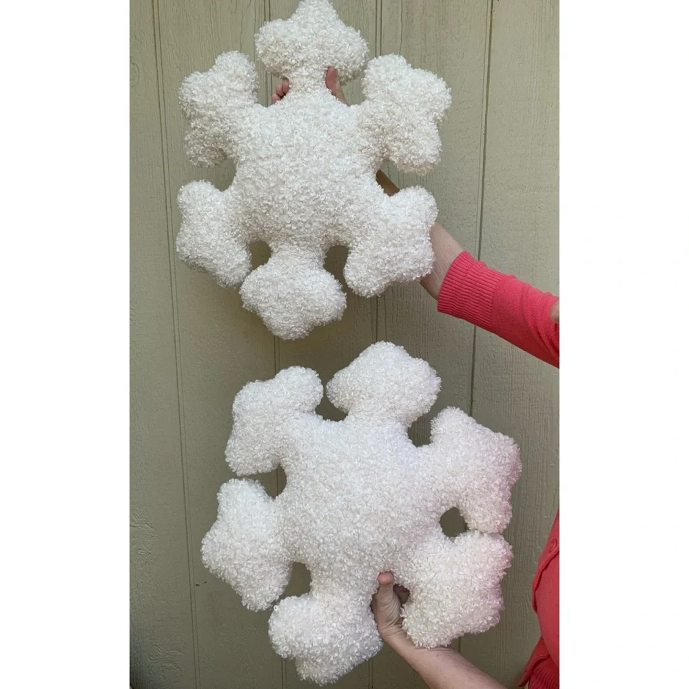 Two Sherpa Snowflake Pillows!